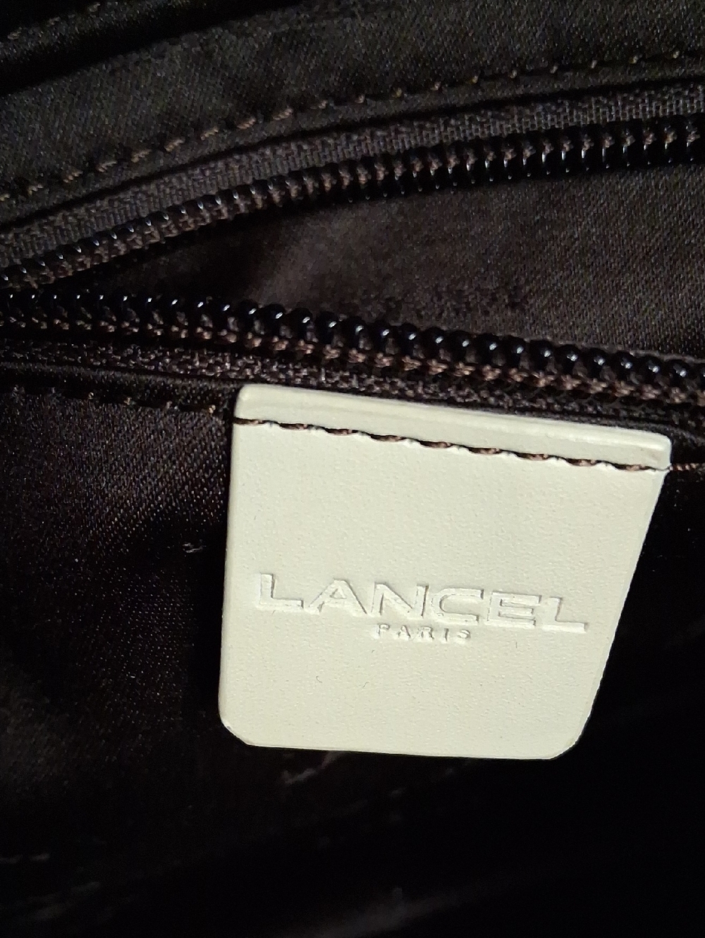 Lancel Paris - Picture 10 of 16
